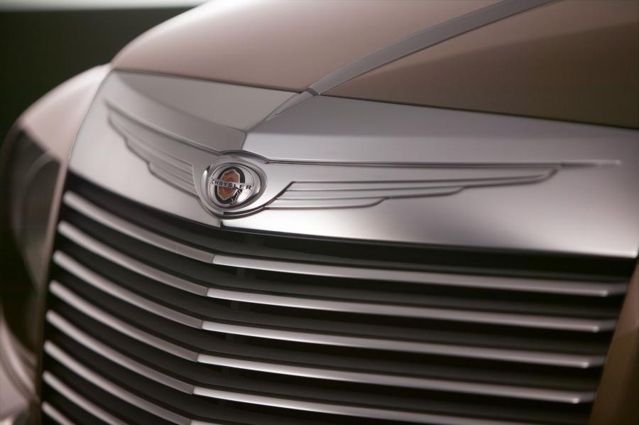 Детали экстерьера Chrysler Imperial Concept 2006 года  (фото 13 из 17)